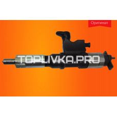 Форсунка топливная 4HK1, ISUZU NPR/NQR75, 8976024856